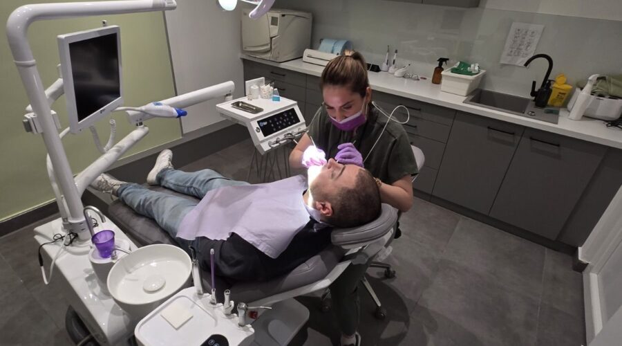 Stomatološka ordinacija Beograd - IV Dental Studio