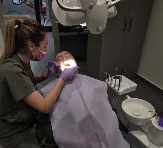 Stomatološka ordinacija Beograd - IV Dental Studio