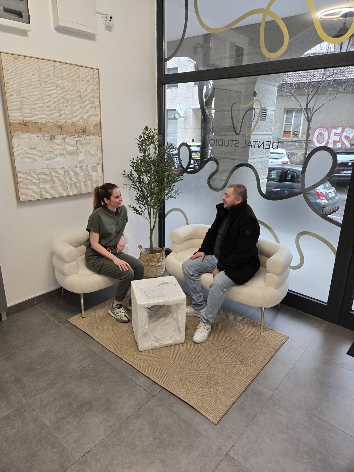 Stomatološka ordinacija Beograd - IV Dental Studio