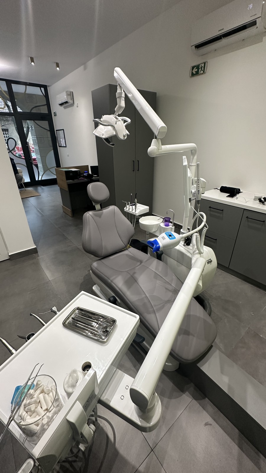 Stomatološka ordinacija Beograd - IV Dental Studio